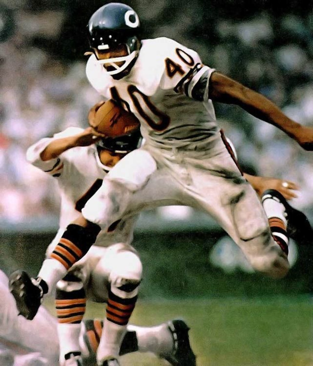 Gake Sayers rushing to the Hall of Fame